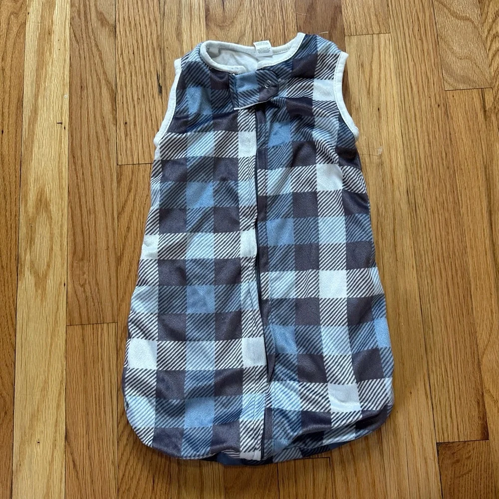 Modern Baby Plaid Sleeveless Baby Sleep Sack size 0-3 months